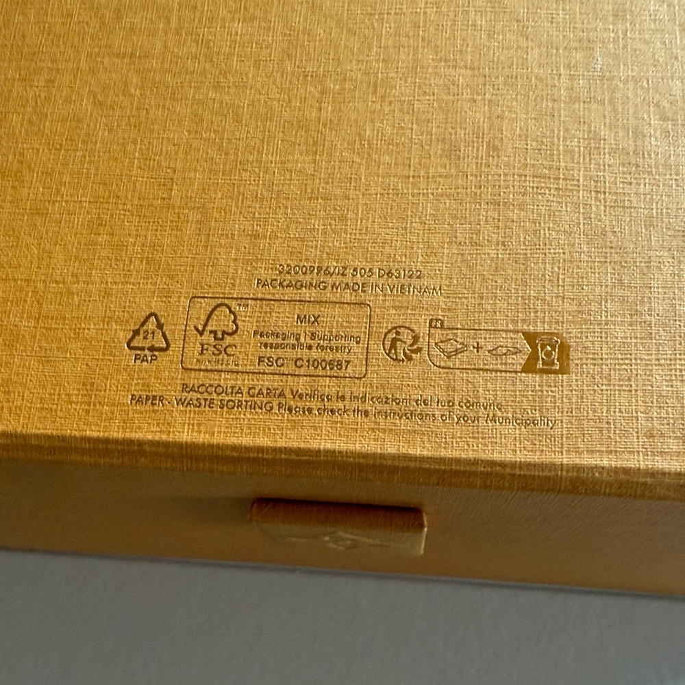 Louis Vuitton orange box. new - Picture 5 of 6